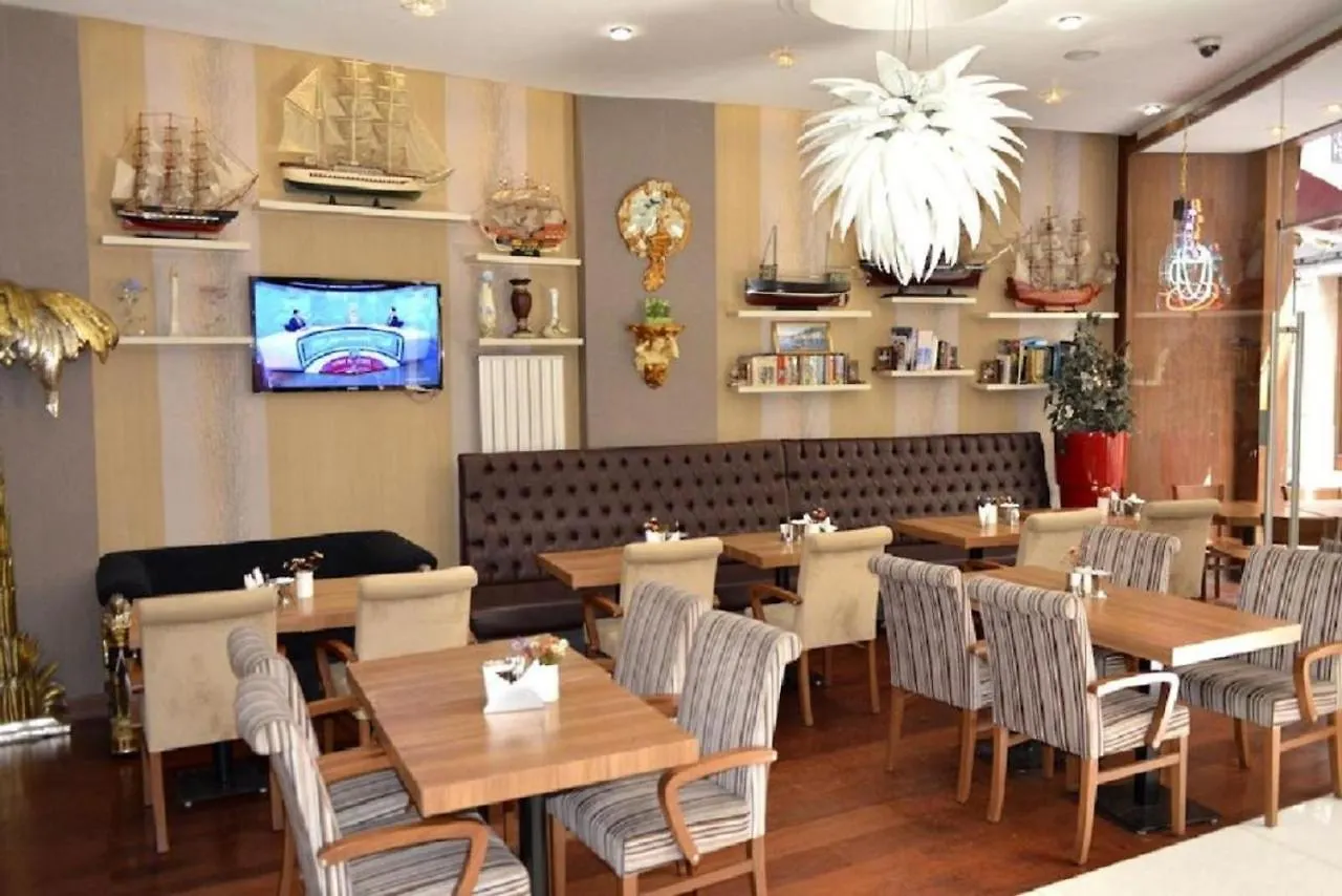 Galata Palace Hotel Istanbul 2*,